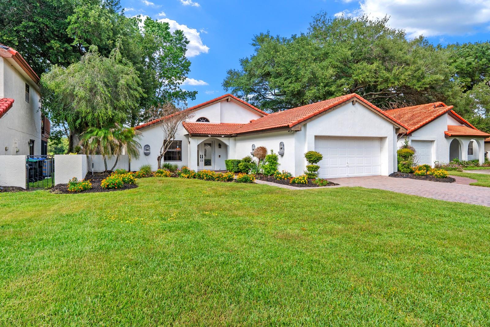 ORANGE TREE COUNTRY CLUB - Residential