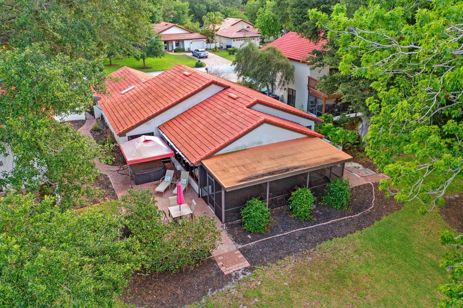 ORANGE TREE COUNTRY CLUB - Residential