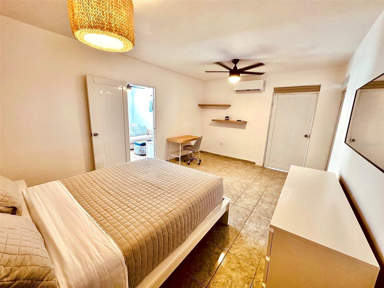 SANTURCE - Residential Income