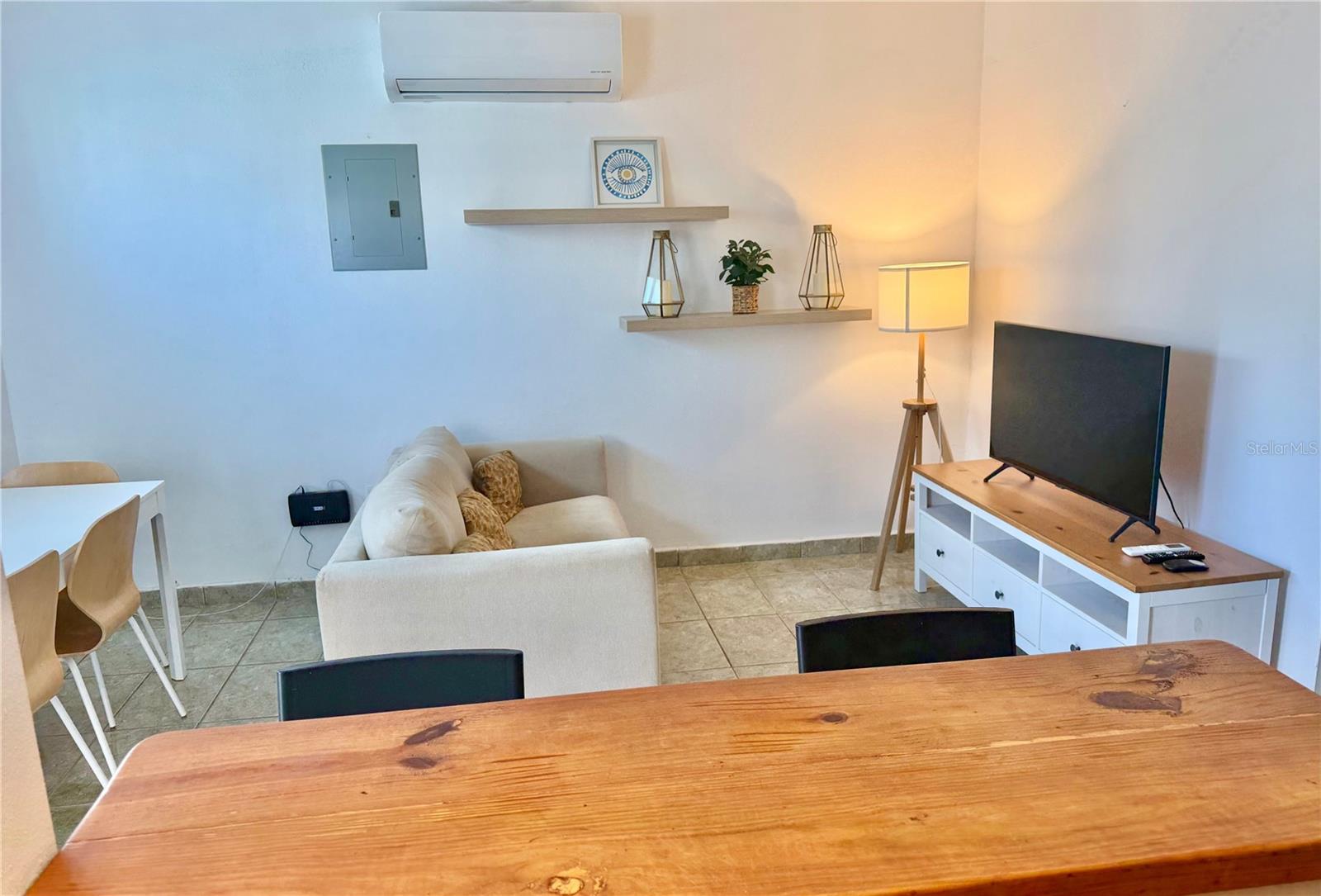 SANTURCE - Residential Income
