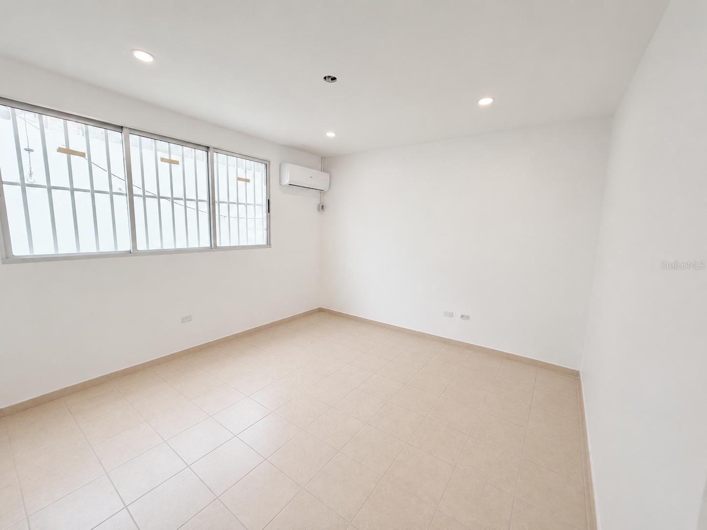 SANTURCE - Residential Income