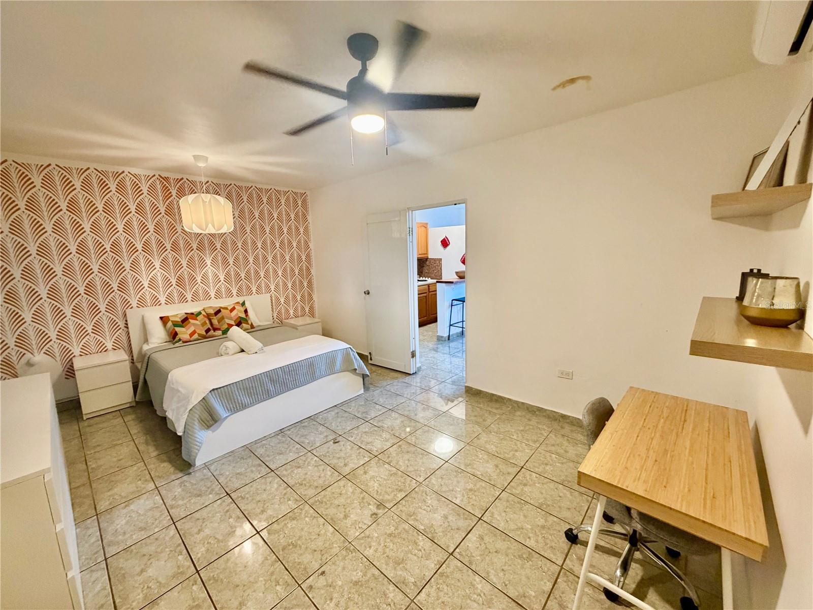 SANTURCE - Residential Income