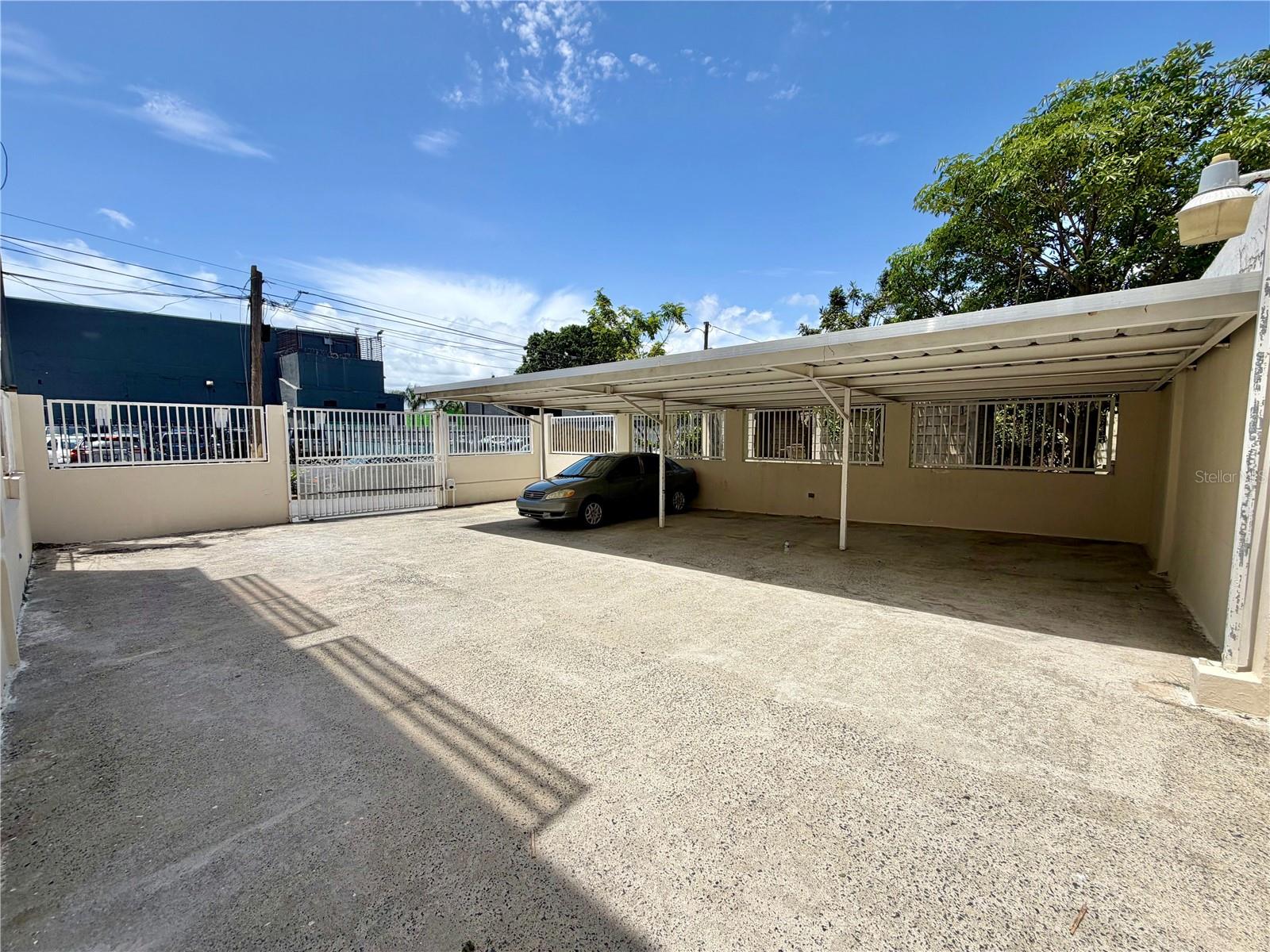 SANTURCE - Residential Income