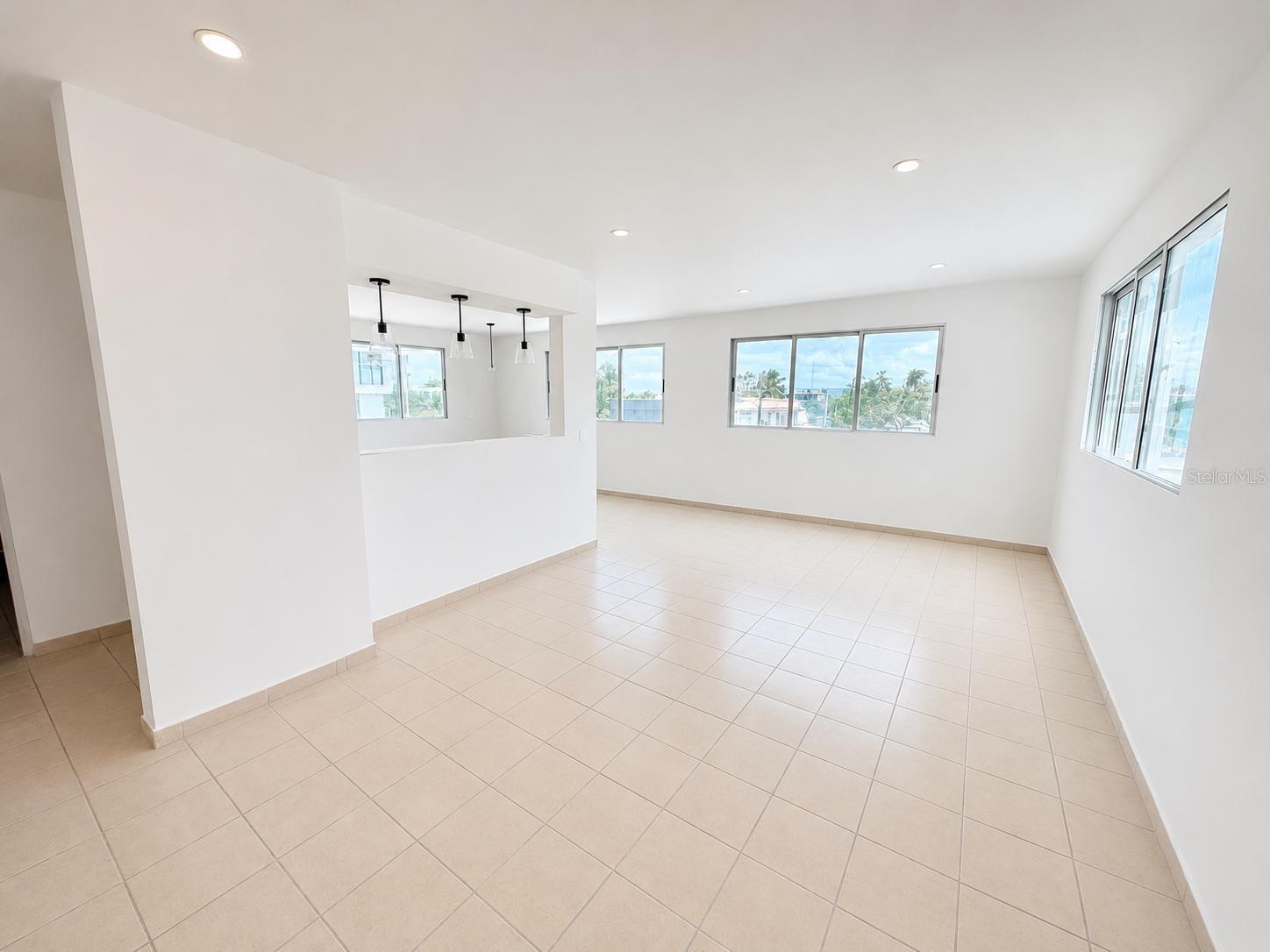 SANTURCE - Residential Income
