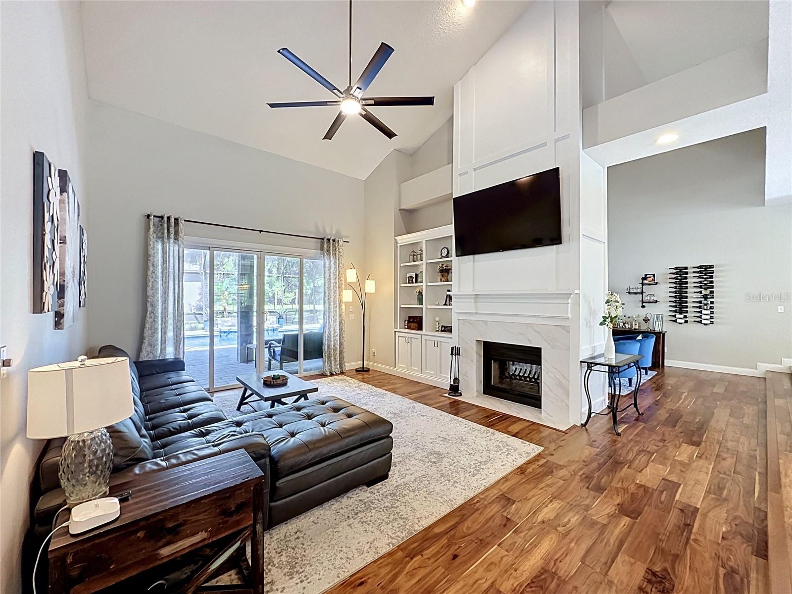 BUTLER RIDGE - Residential