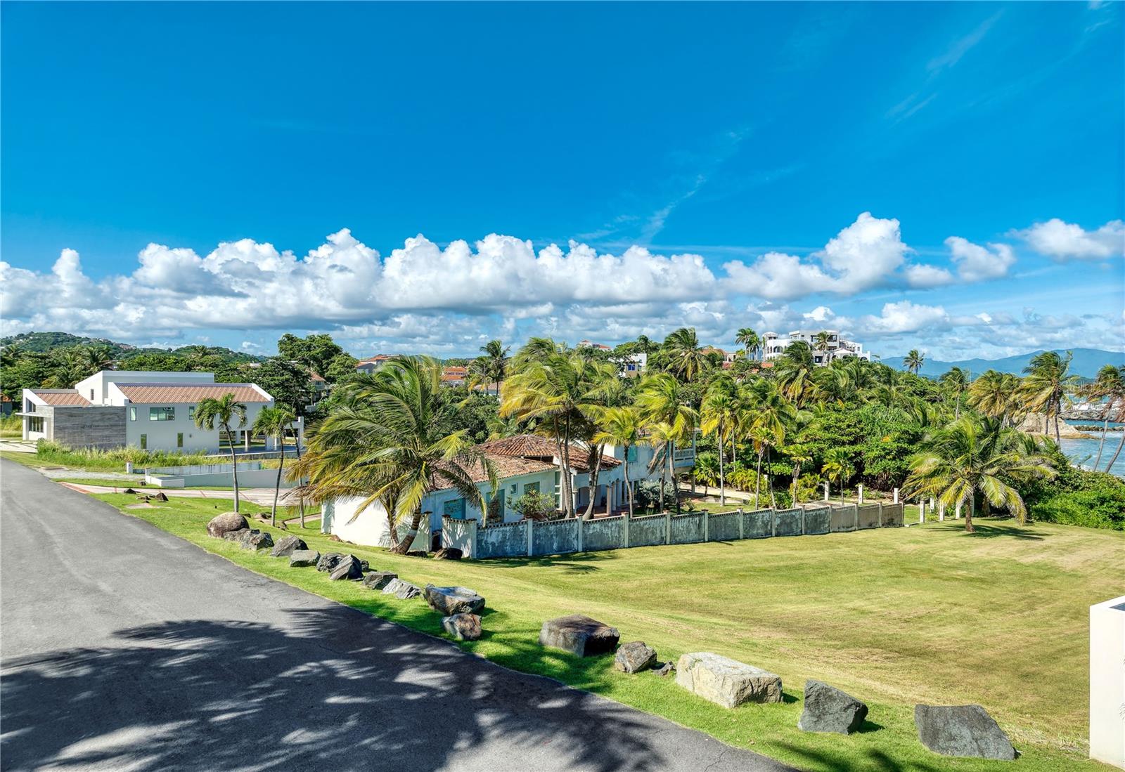 PALMAS DEL MAR - Land