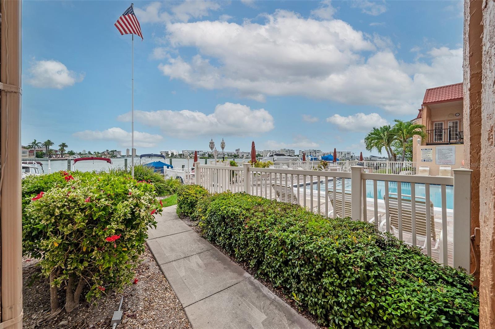 BOCA SHORES CONDO - Residential