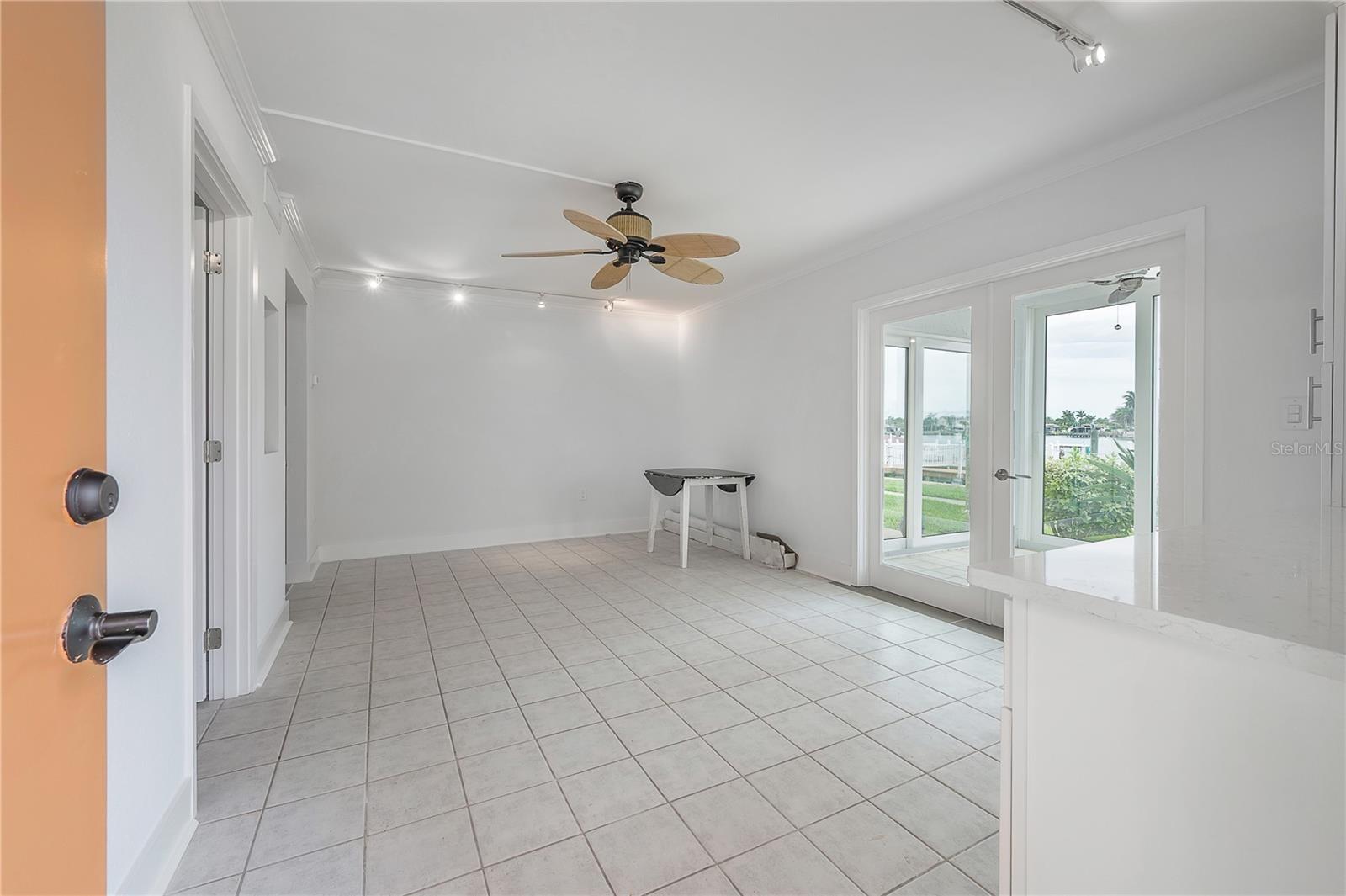 BOCA SHORES CONDO - Residential