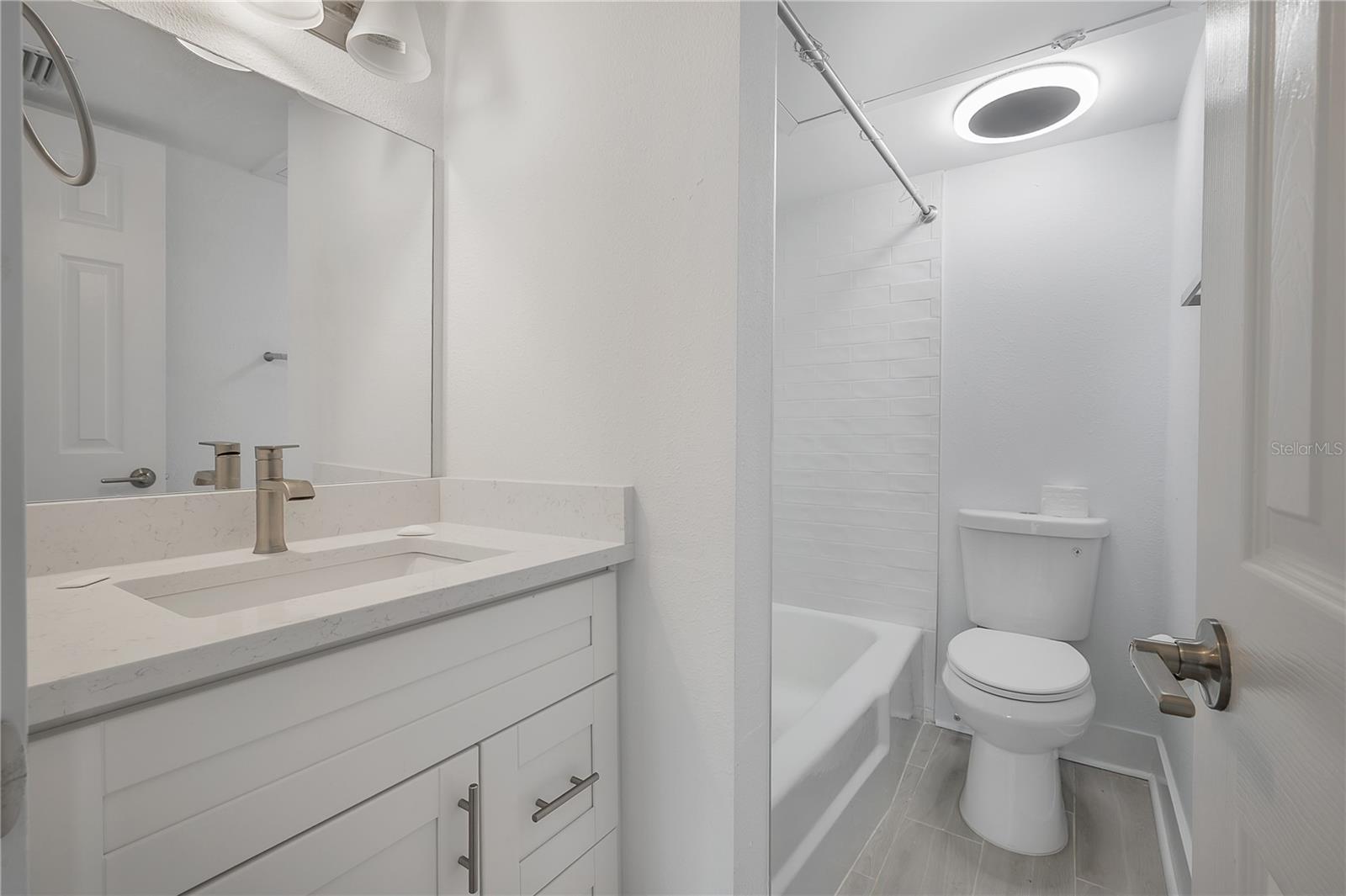 BOCA SHORES CONDO - Residential