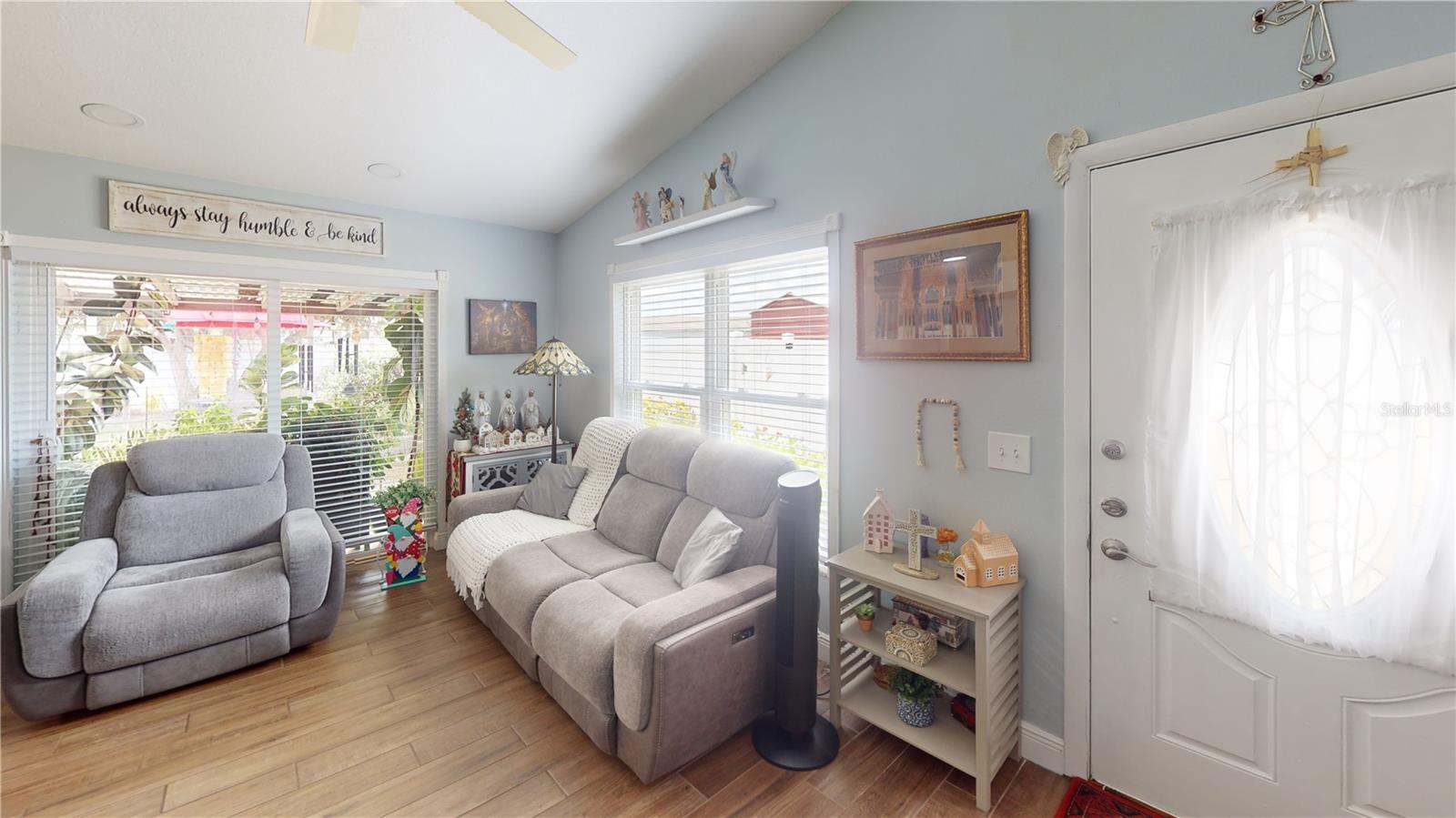 HEATHER LAKES UNIT 16 - Residential