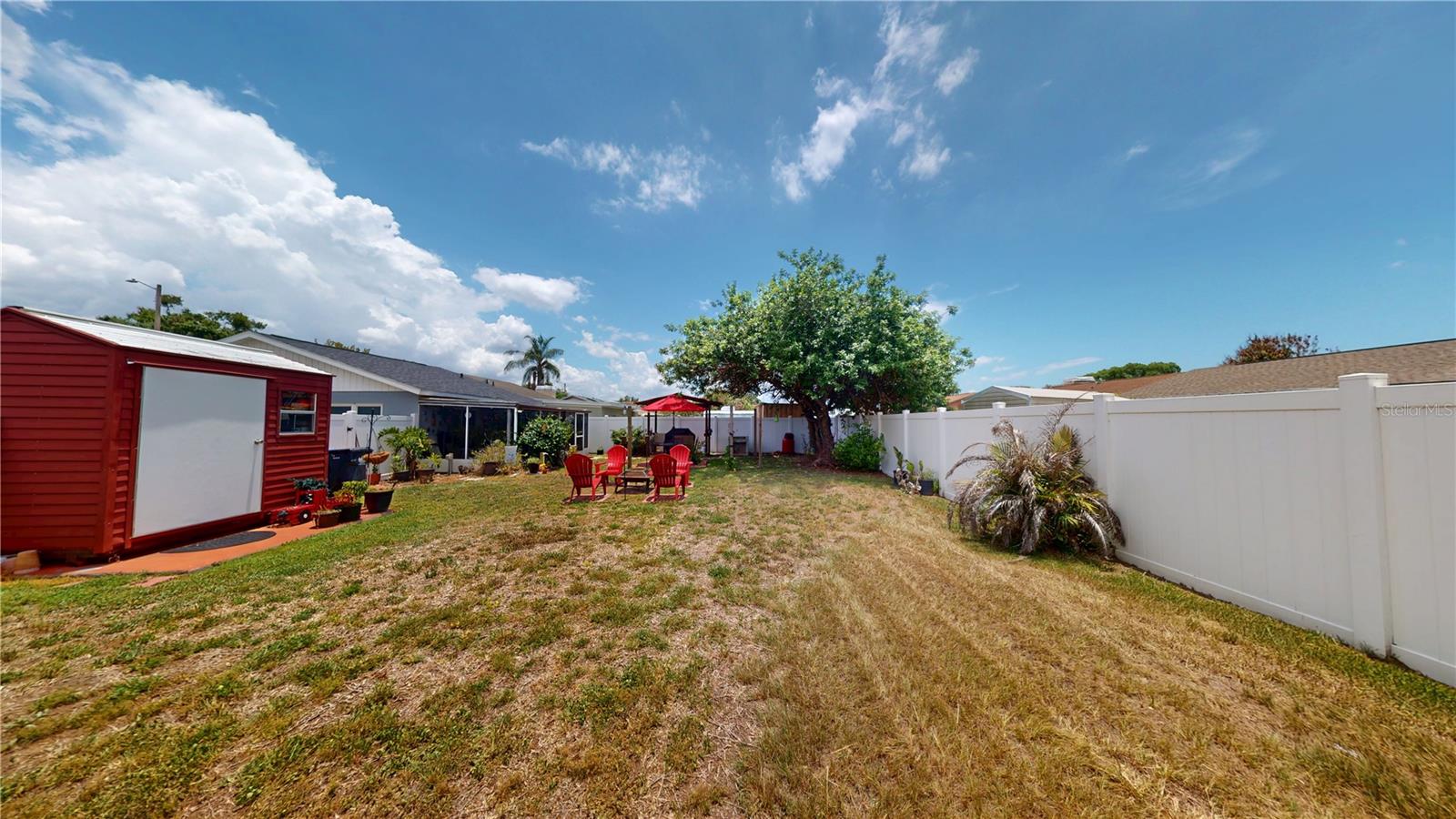 HEATHER LAKES UNIT 16 - Residential