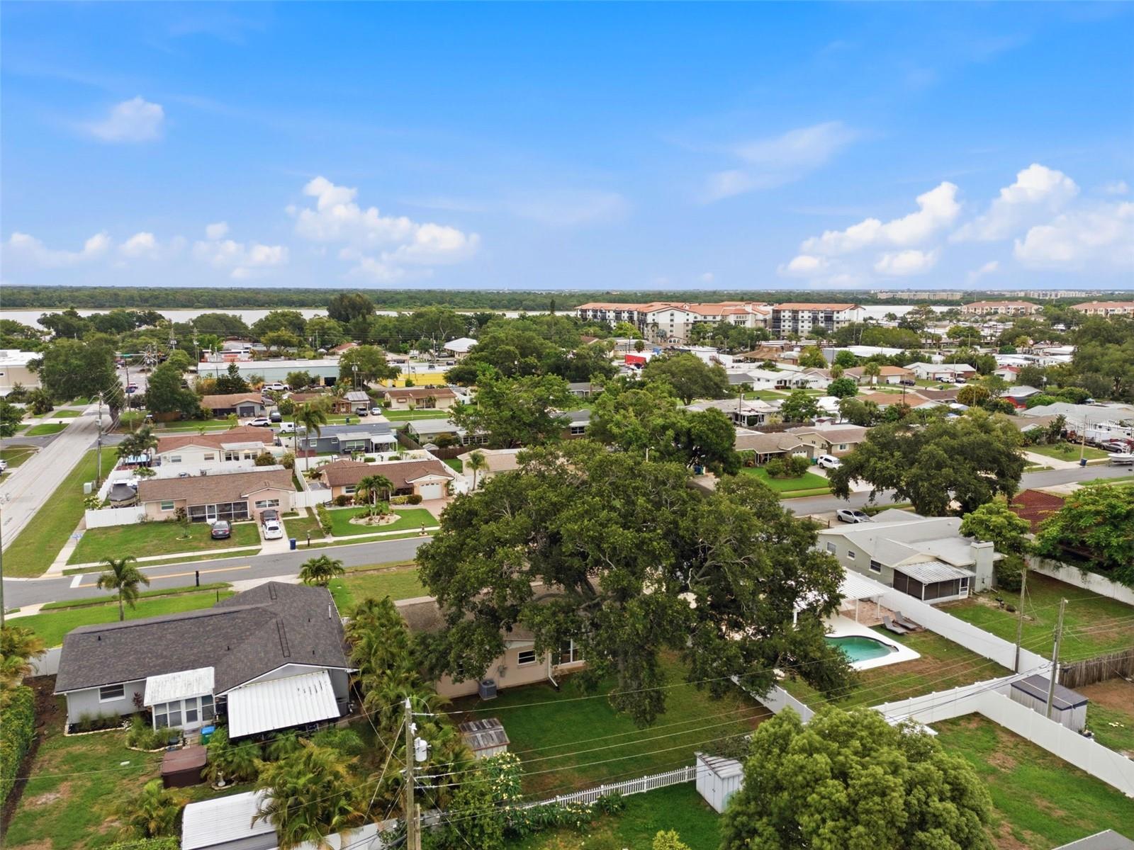 COUNTRY ESTATES 4TH ADD - Residential