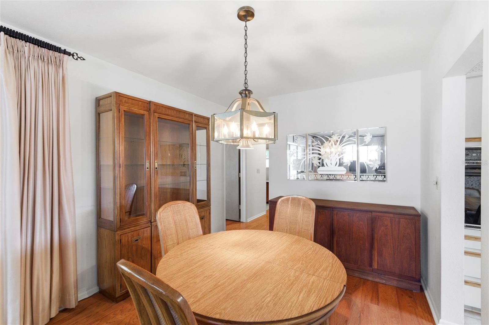 COUNTRY ESTATES 4TH ADD - Residential