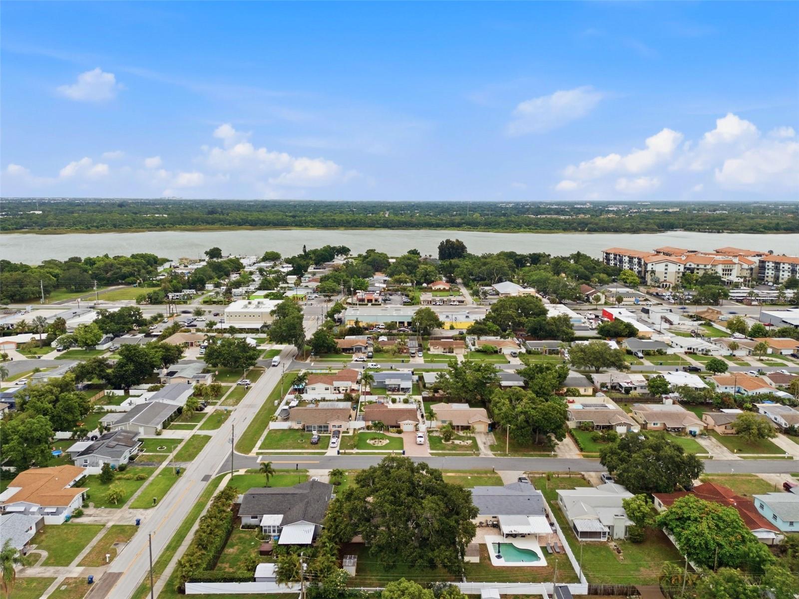 COUNTRY ESTATES 4TH ADD - Residential