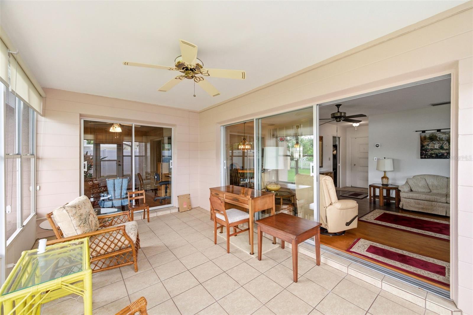 COUNTRY ESTATES 4TH ADD - Residential