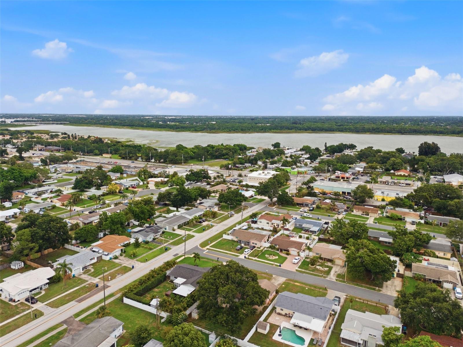 COUNTRY ESTATES 4TH ADD - Residential