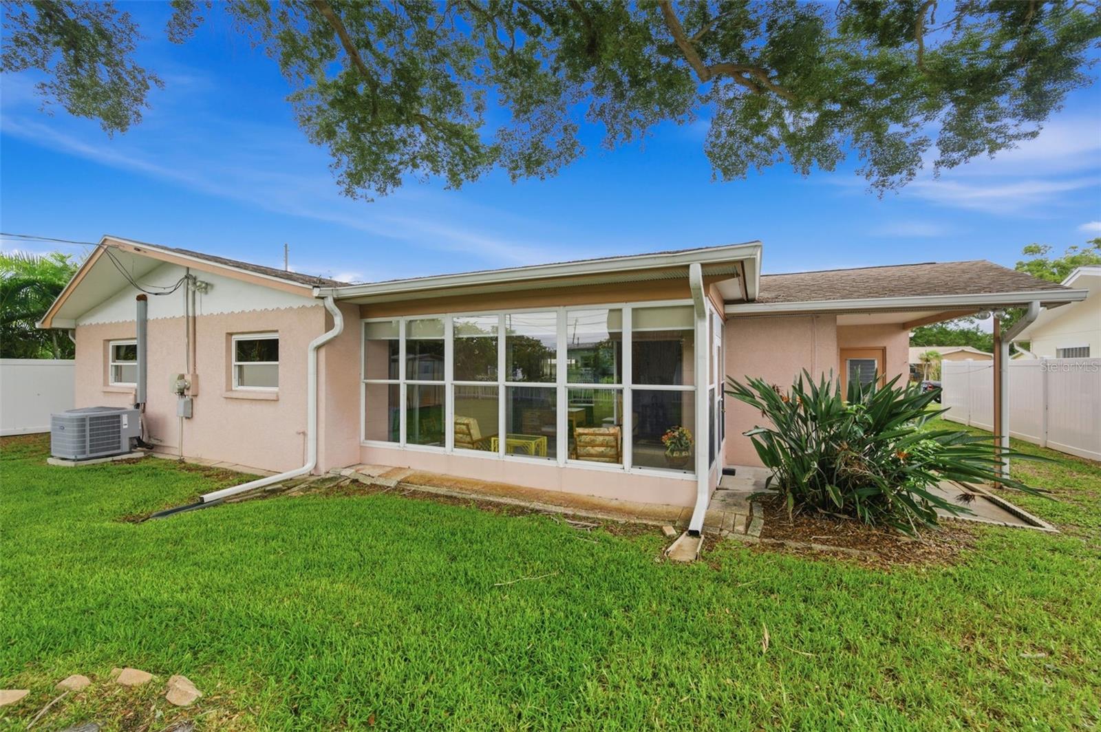 COUNTRY ESTATES 4TH ADD - Residential