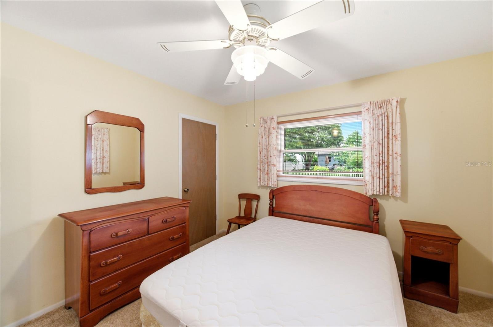 COUNTRY ESTATES 4TH ADD - Residential
