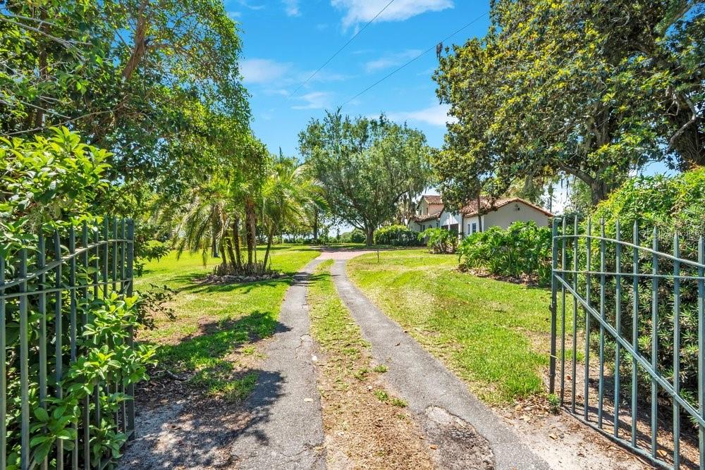 SOUTH LAKE WEIR - Residential