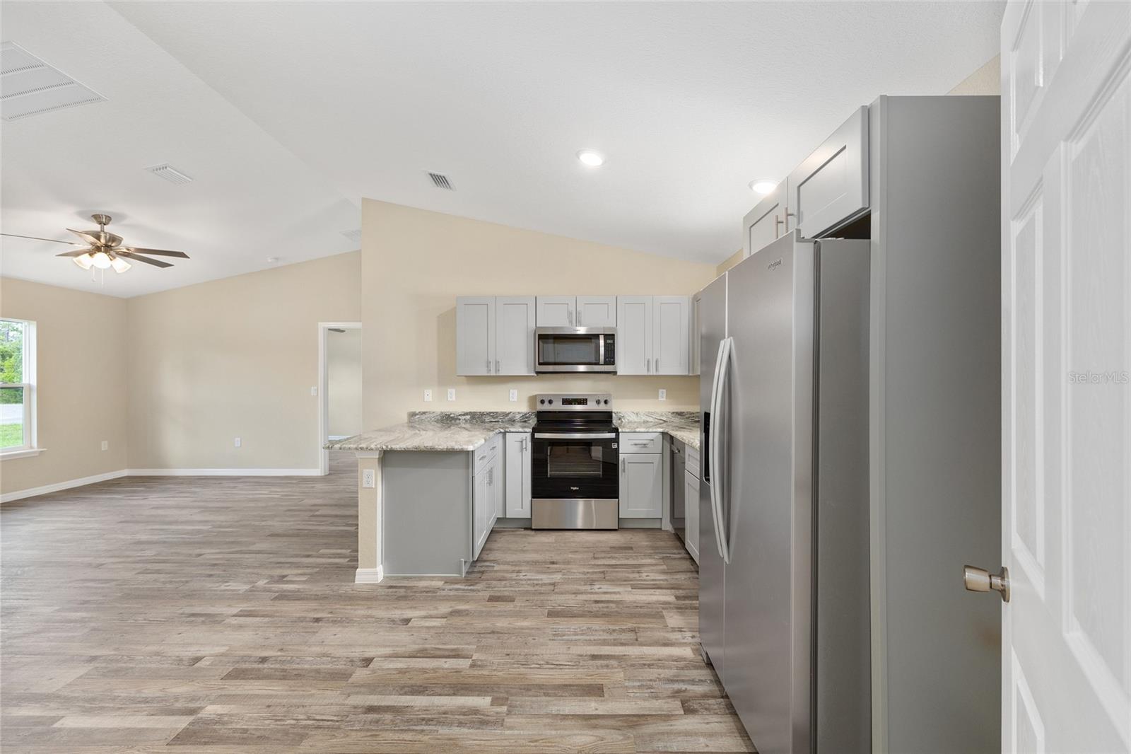 SILVER SPGS SHORES UN N0 35 - Residential