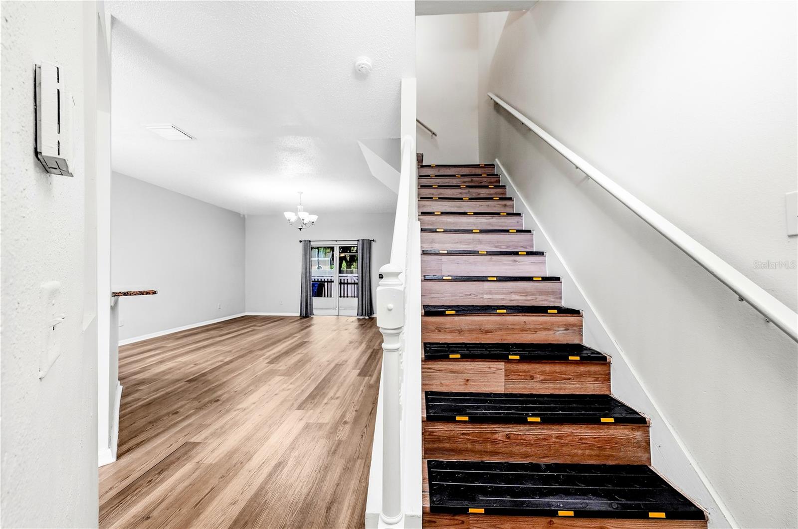 TRAFALGAR SQUARE - Residential