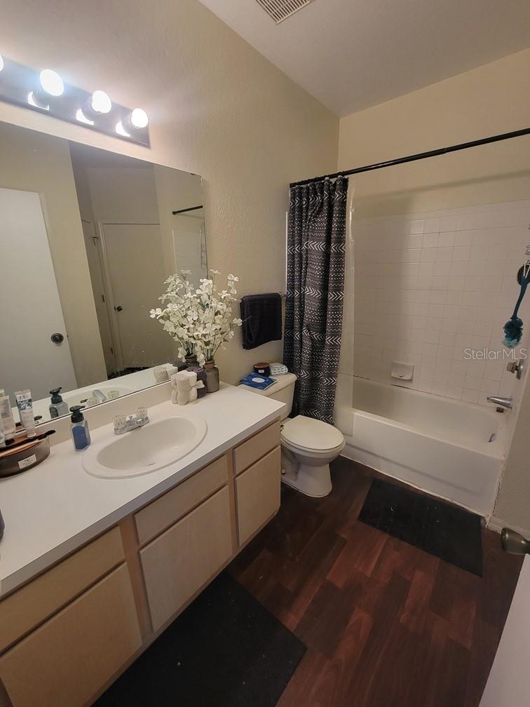THE FALLS AT NEW TAMPA A CONDO - Residential