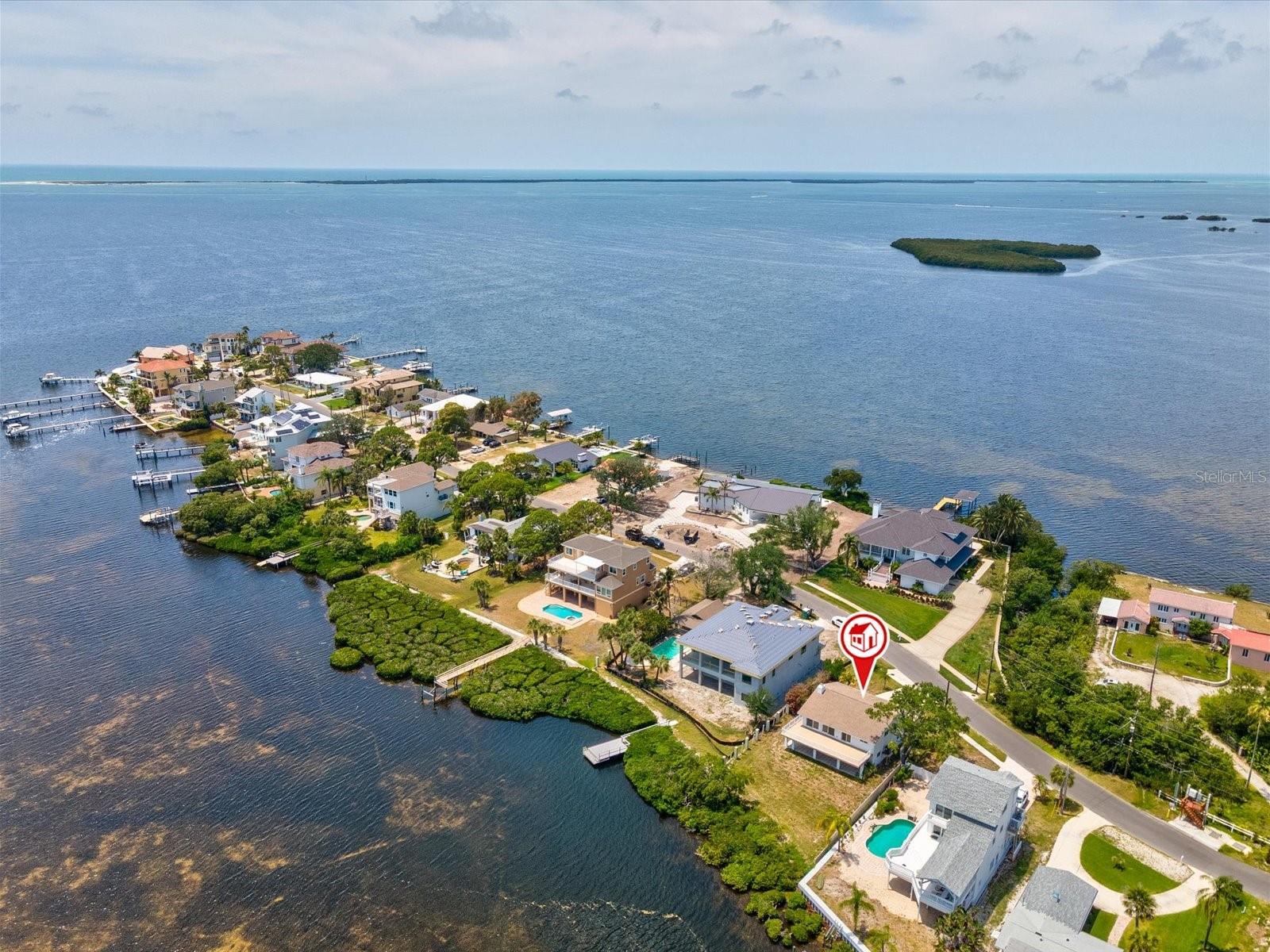 SEA BREEZE ISLAND - Residential