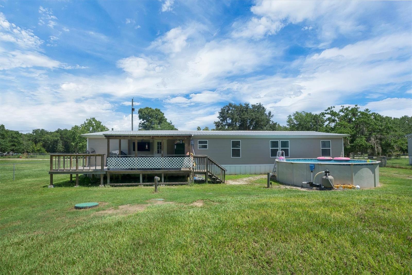 COUNTRY TRAILS PH 04 - Residential