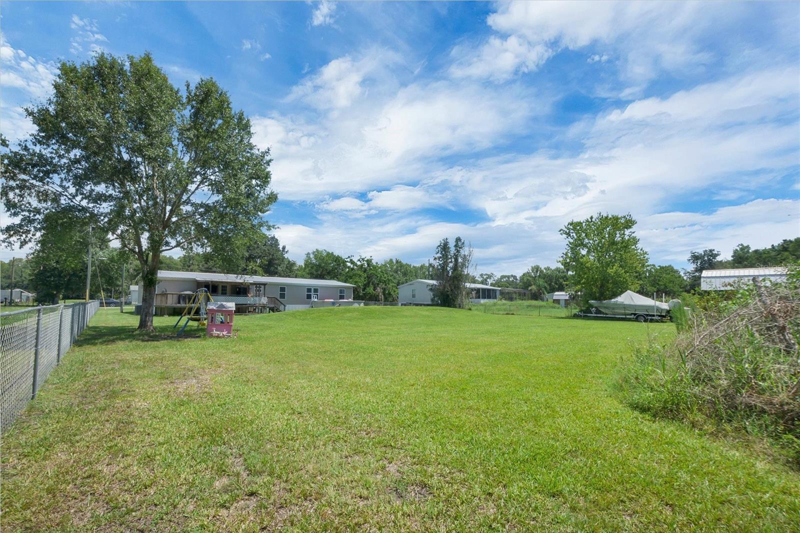 COUNTRY TRAILS PH 04 - Residential
