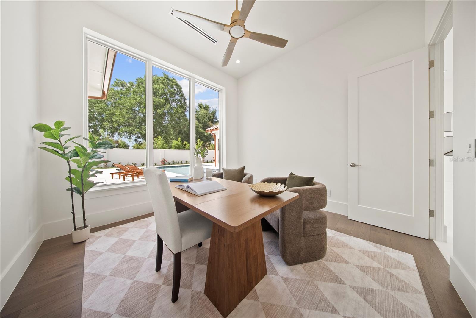 SOUTH BAY SEC 04 - Residential