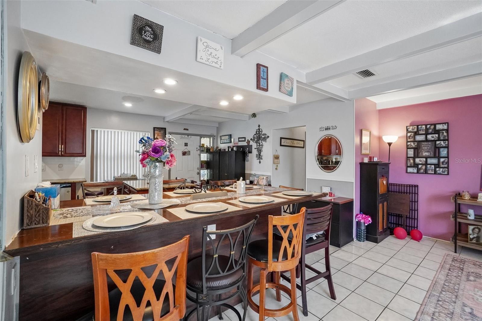 OAK LAKE HEIGHTS - Residential