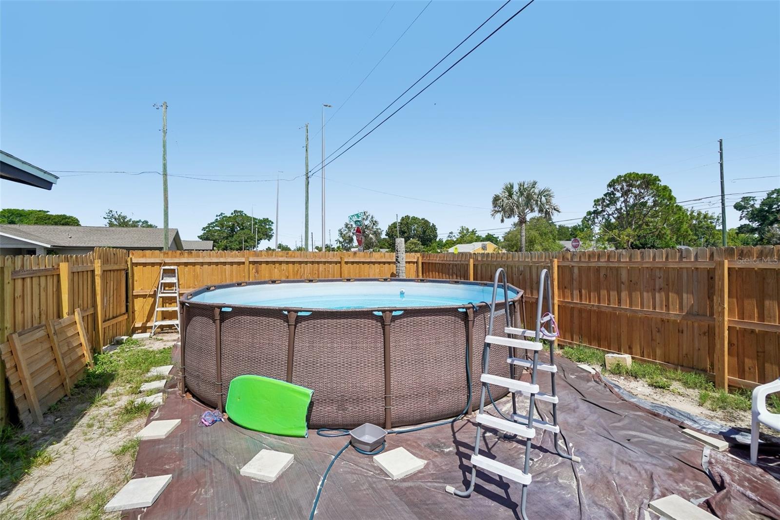 OAK LAKE HEIGHTS - Residential