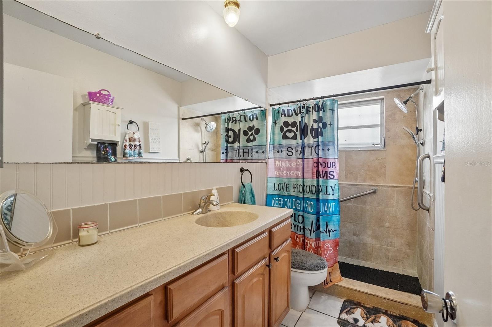 OAK LAKE HEIGHTS - Residential