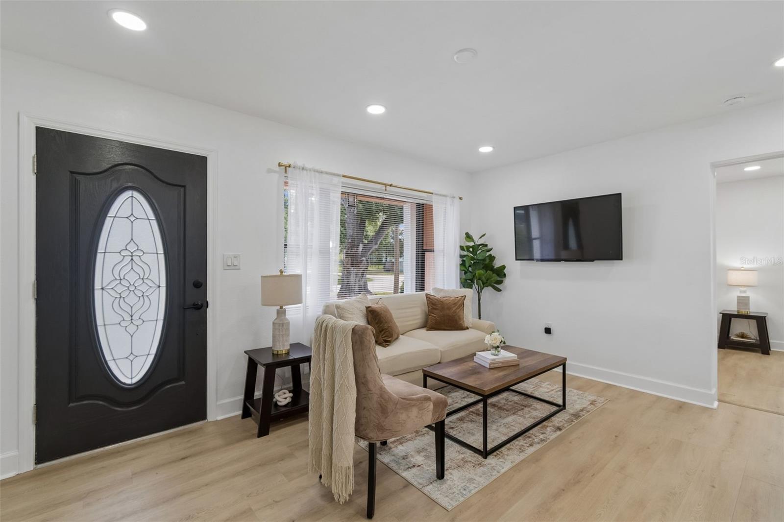 AYALAS ADD TO WELLSWOOD - Residential