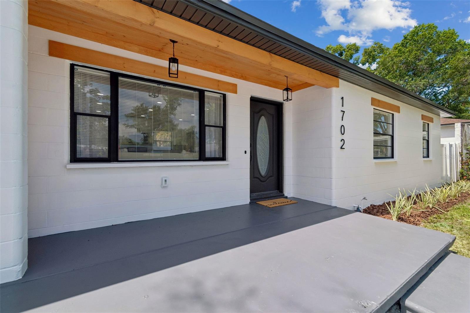AYALAS ADD TO WELLSWOOD - Residential
