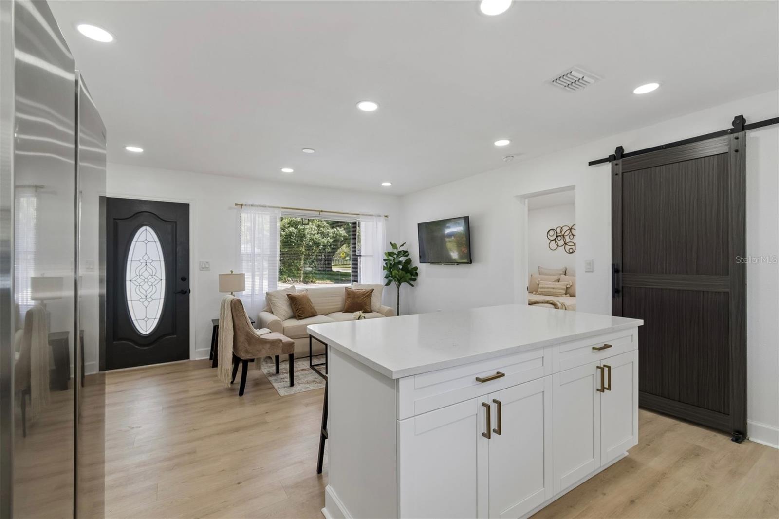 AYALAS ADD TO WELLSWOOD - Residential
