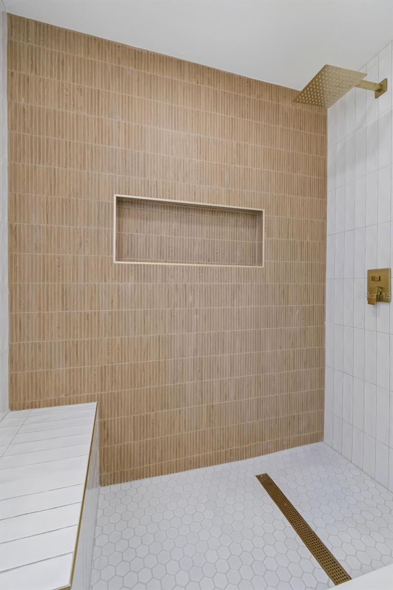 AYALAS ADD TO WELLSWOOD - Residential
