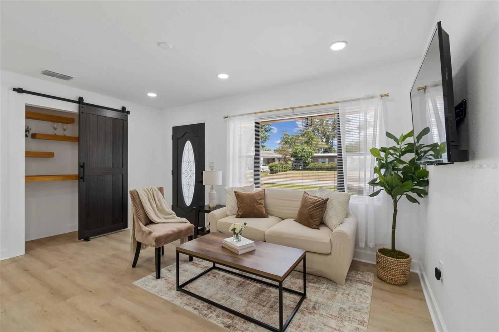 AYALAS ADD TO WELLSWOOD - Residential