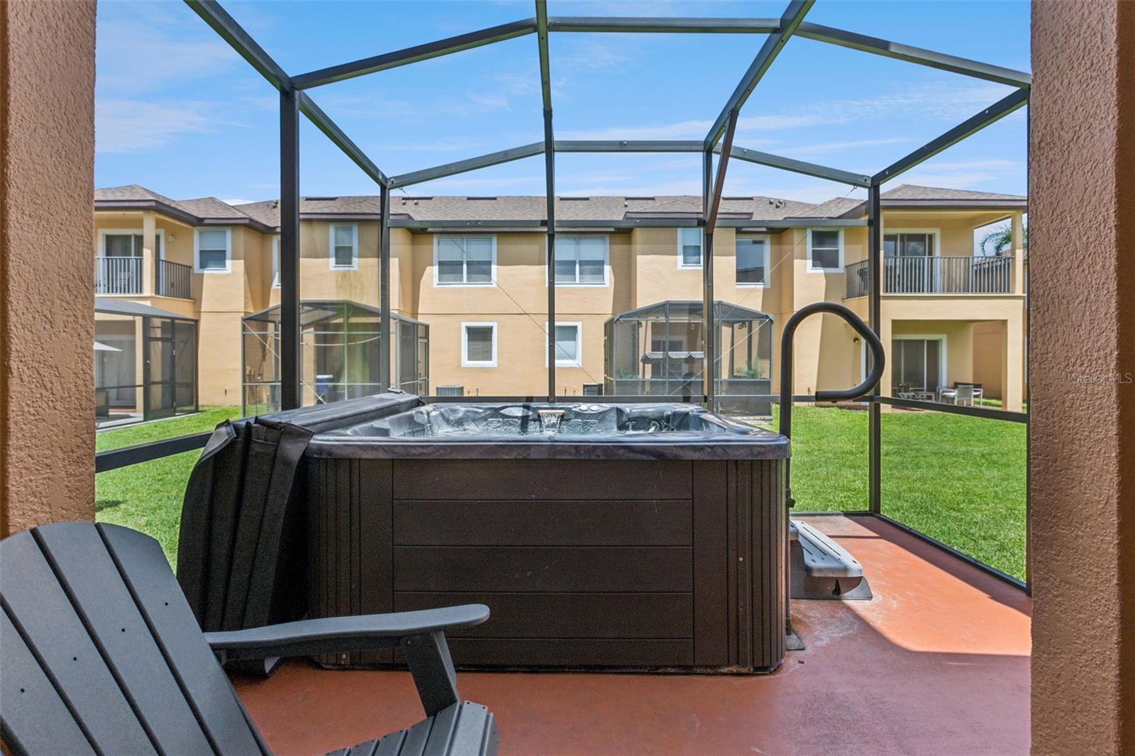 REGAL OAKS AT OLD TOWN - Residential