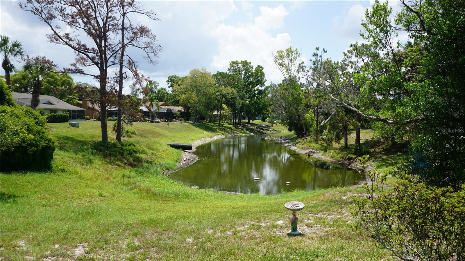 BEACON WOODS VILLAGE - Residential