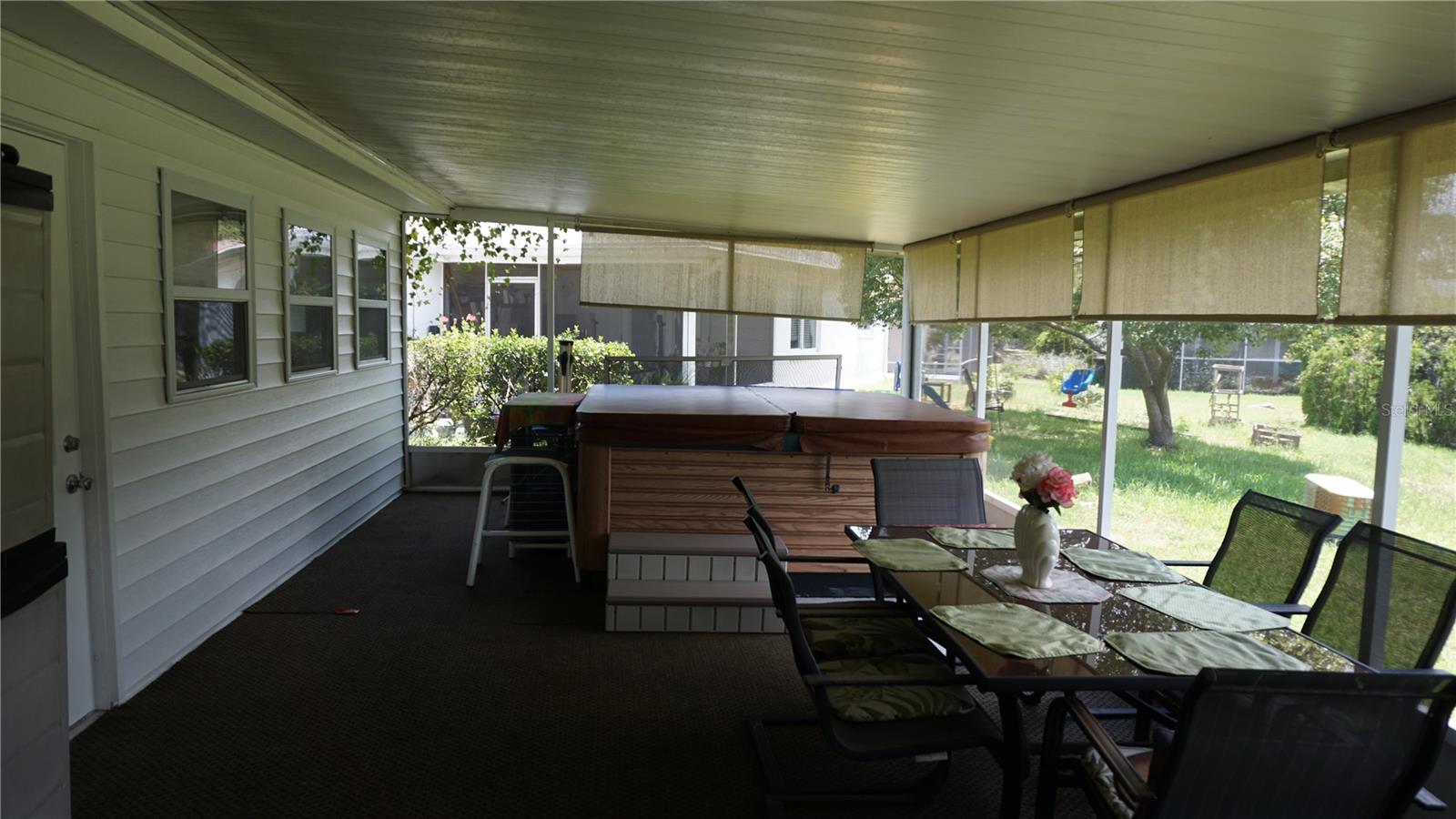 BEACON WOODS VILLAGE - Residential