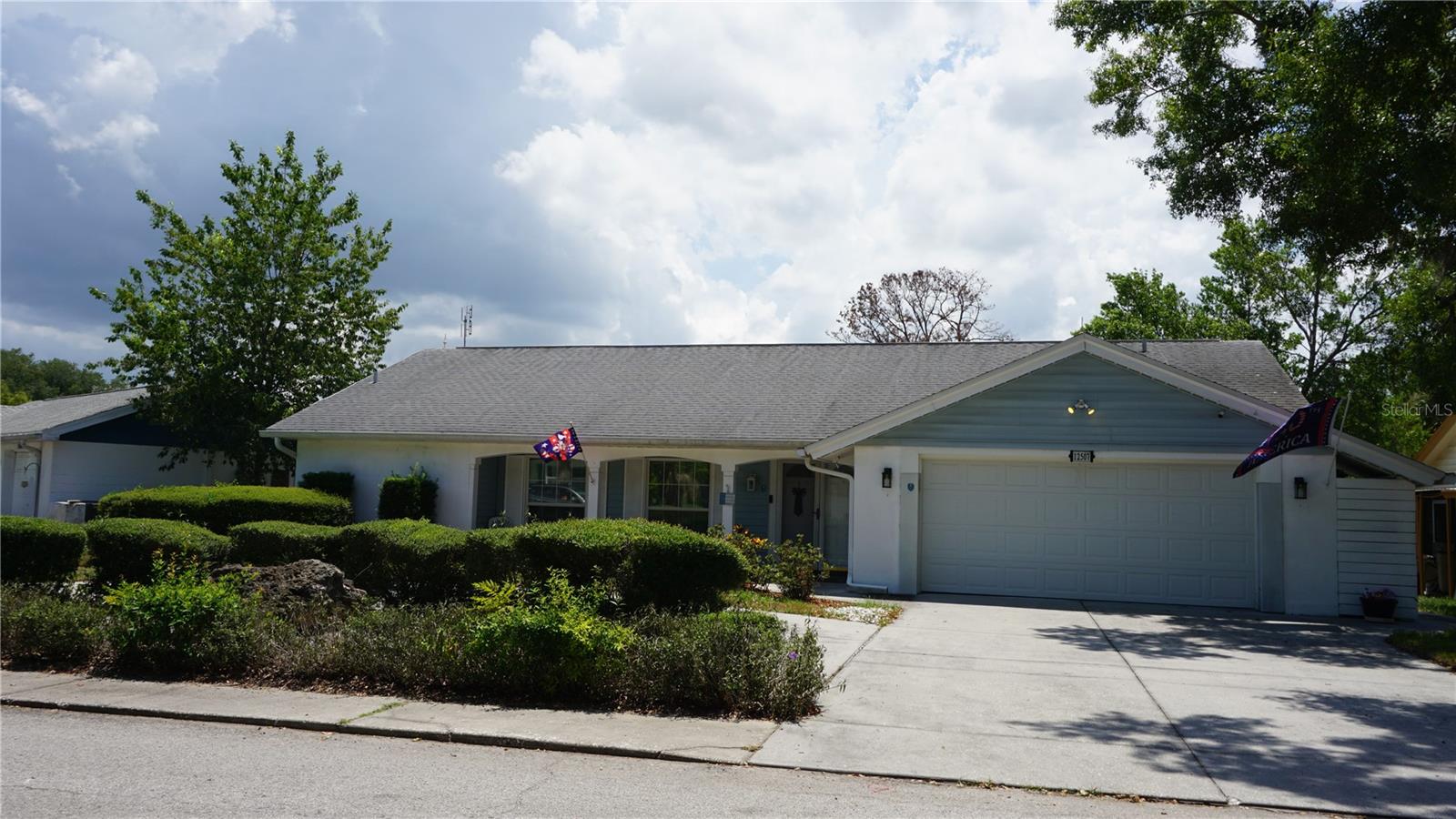 BEACON WOODS VILLAGE - Residential