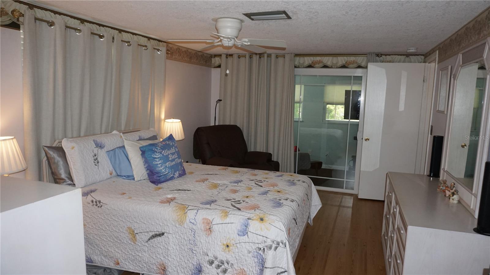 BEACON WOODS VILLAGE - Residential