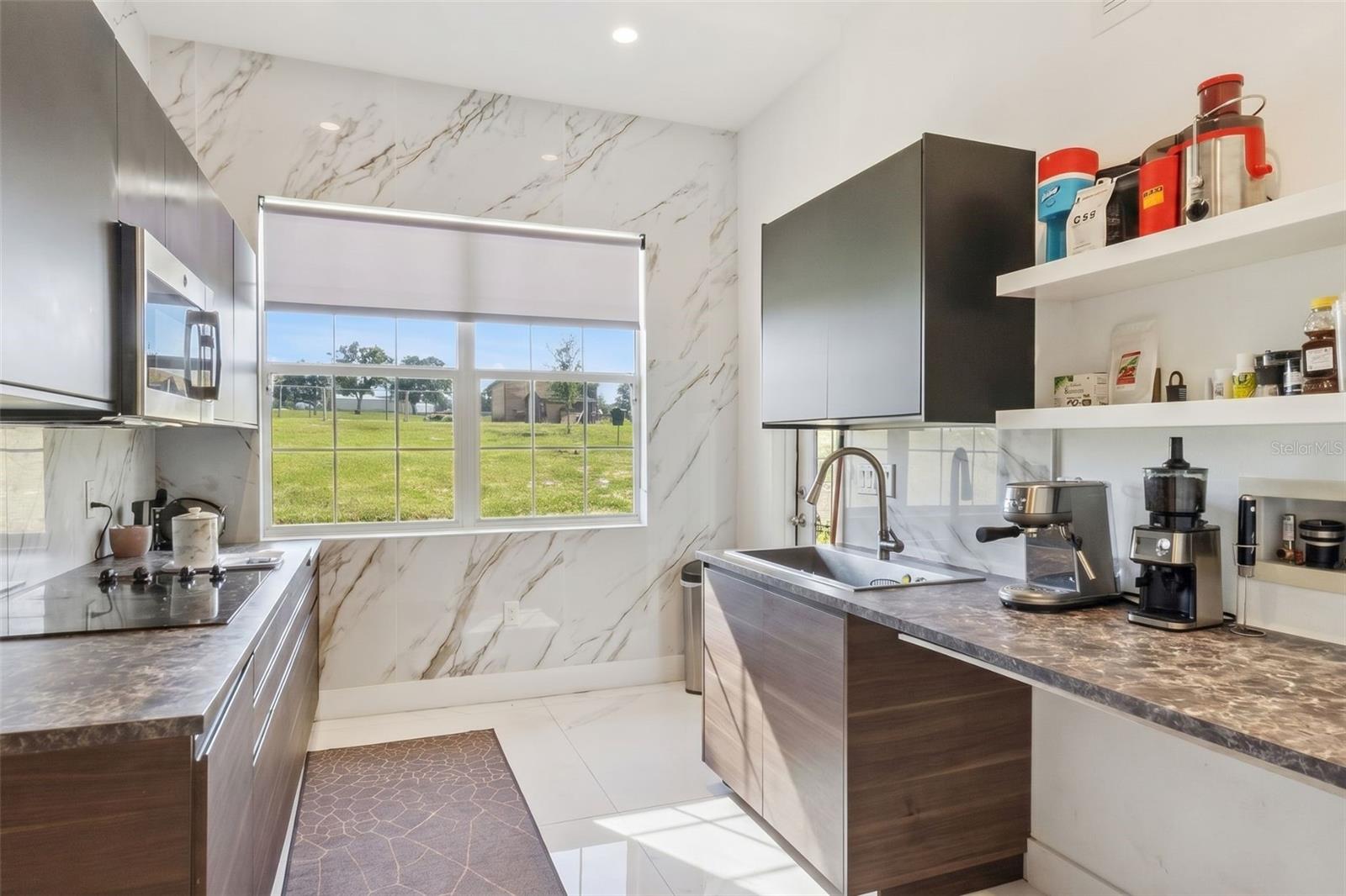 VALLEY VIEW - Residential