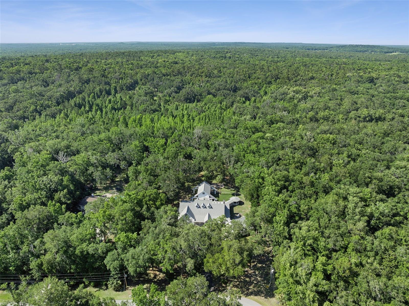 ROYAL OAKS ESTATE - Residential
