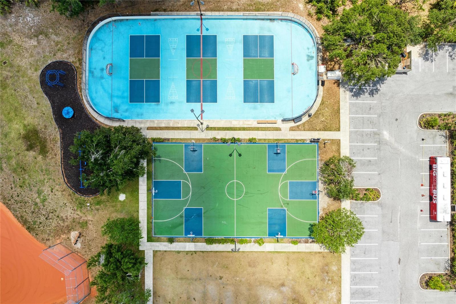 STONEYBROOK AT VENICE - Residential