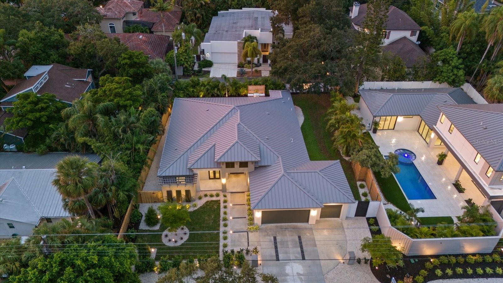 GRANADA PARK - Residential