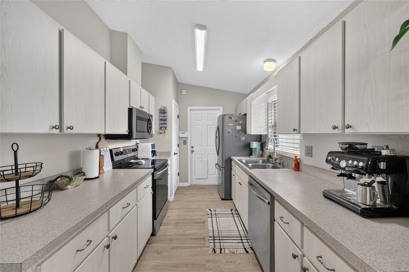 TAVARES MAGNOLIA RIDGE SUB - Residential