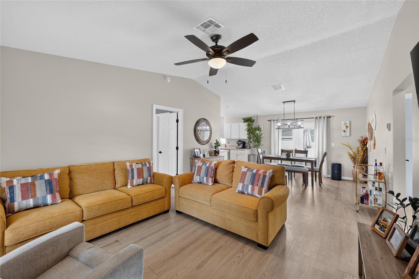 TAVARES MAGNOLIA RIDGE SUB - Residential
