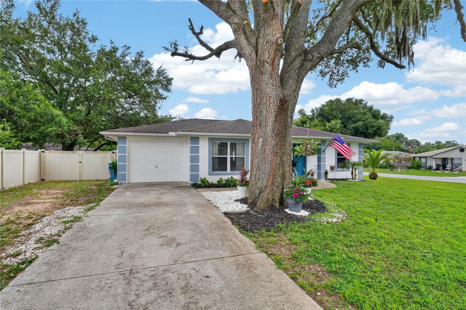 TAVARES MAGNOLIA RIDGE SUB - Residential